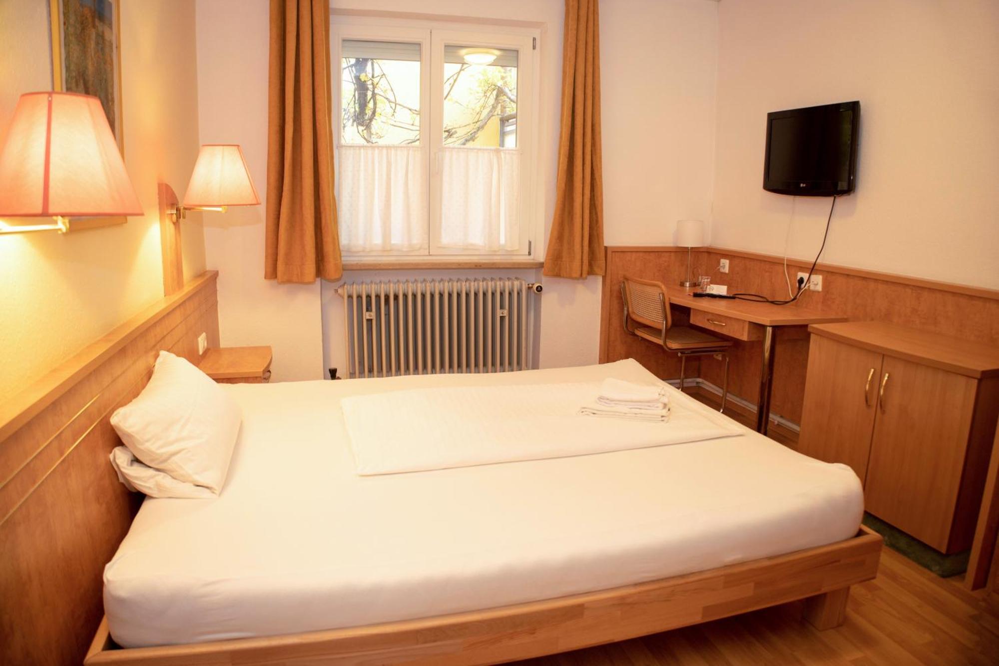 Moeve Garni Hotel 3*