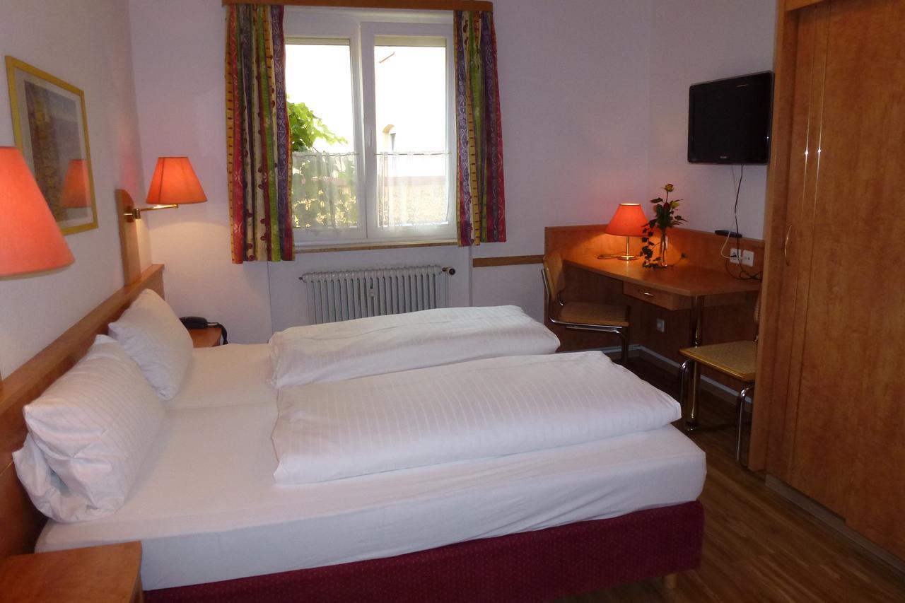 Moeve Garni Hotel 3*