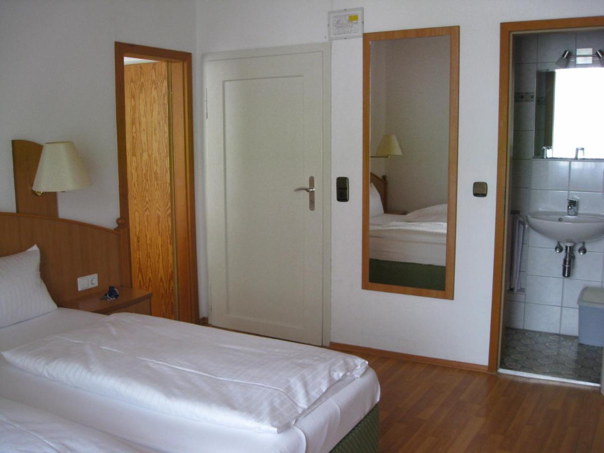 Hotel Moeve Garni 3*