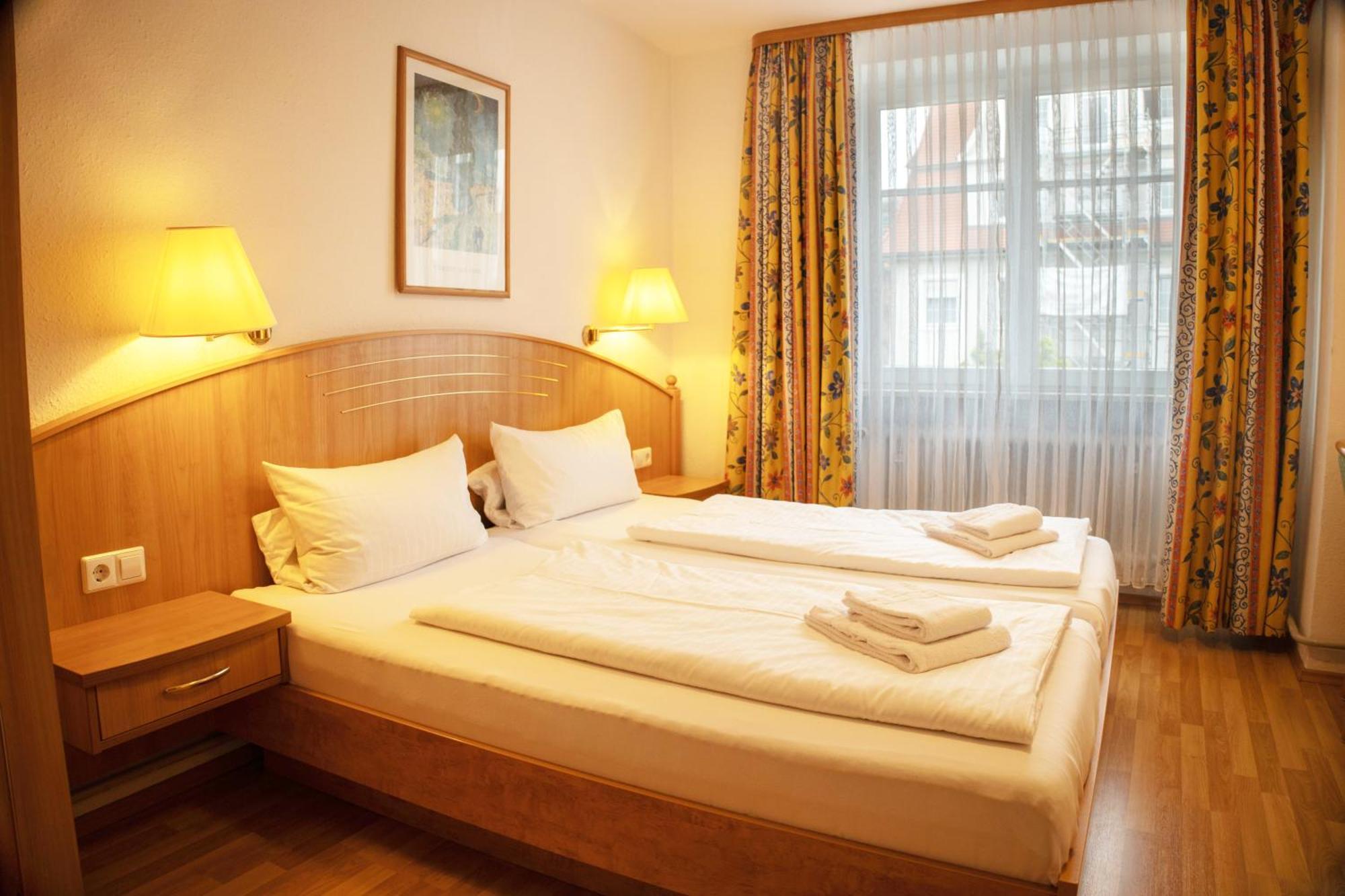 Hotel Moeve Garni 3*